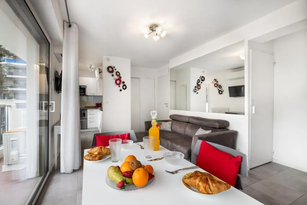 Charmant Studio -Calme -Parking Cannes